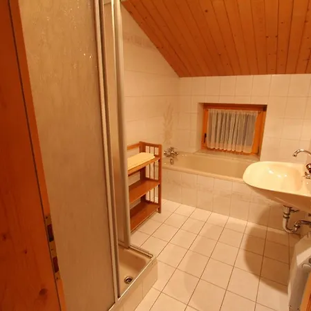 Gutwenger Apartment *